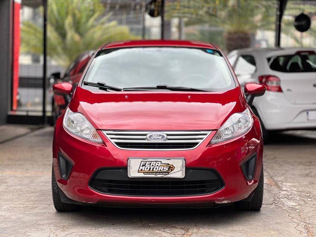 FORD Fiesta Sedan - Foto