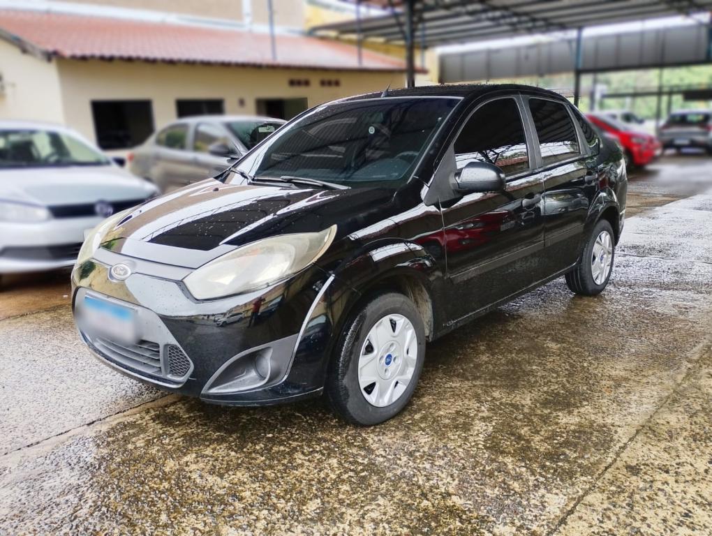 FORD Fiesta Sedan