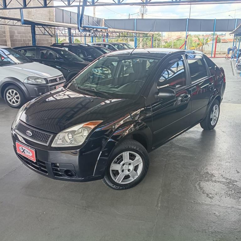 FORD Fiesta Sedan - Foto
