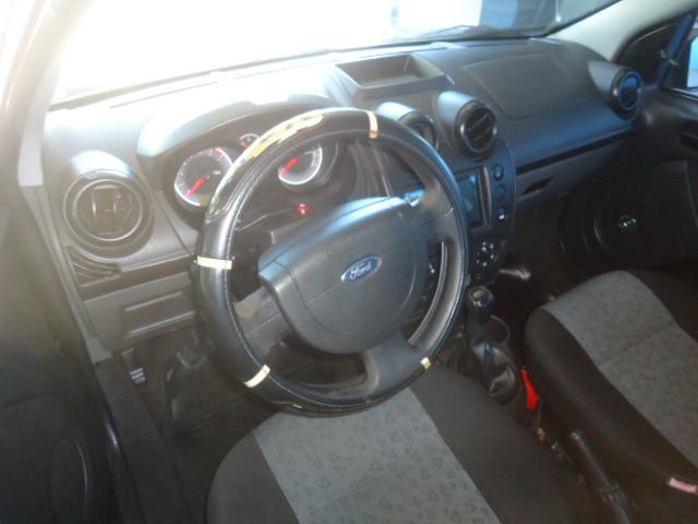 FORD Fiesta Sedan - Foto