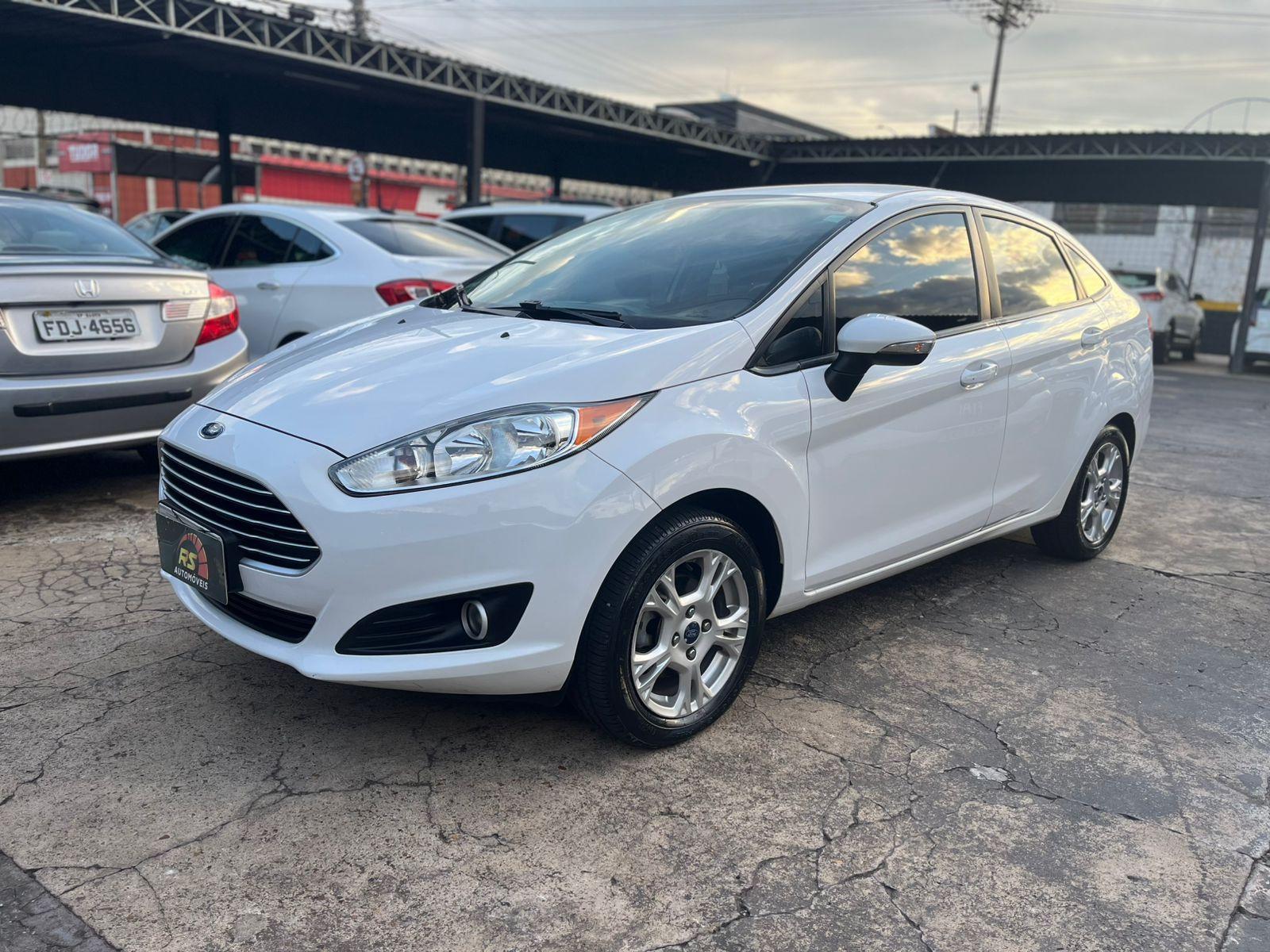 FORD Fiesta Sedan - Foto