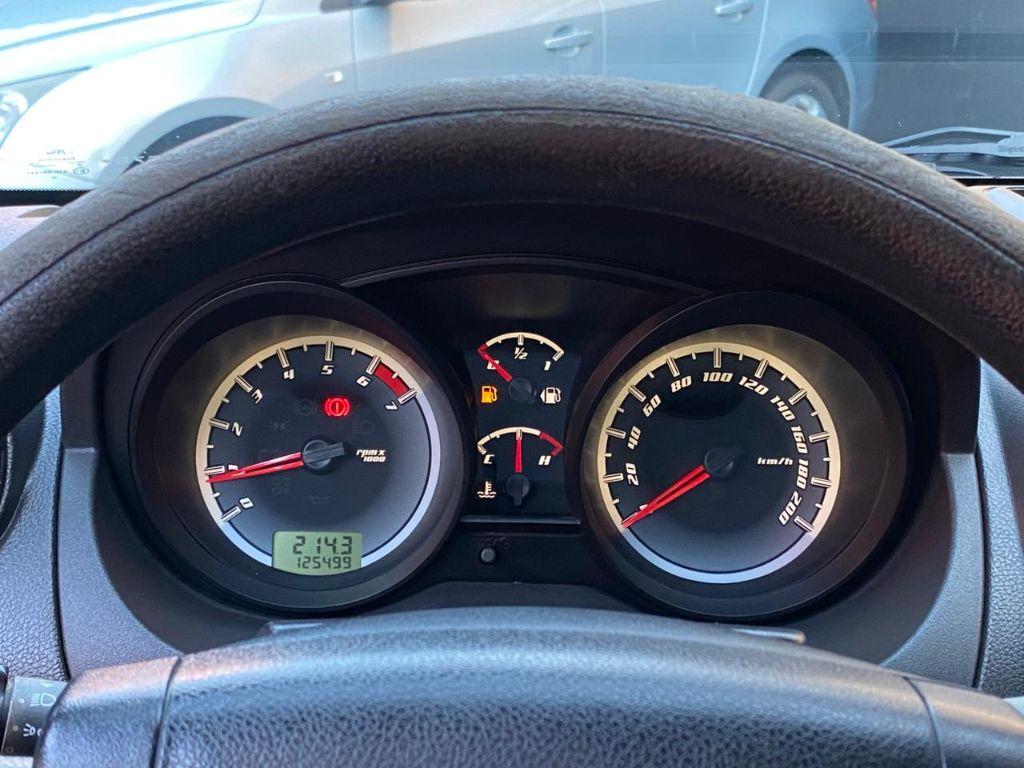 FORD Fiesta Sedan - Foto