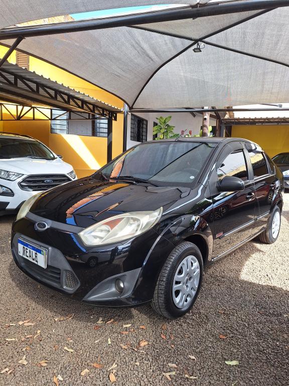 FORD Fiesta Sedan