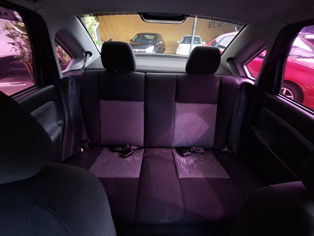 FORD Fiesta Sedan - Foto