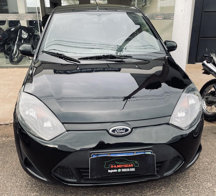 FORD Fiesta Sedan - Foto