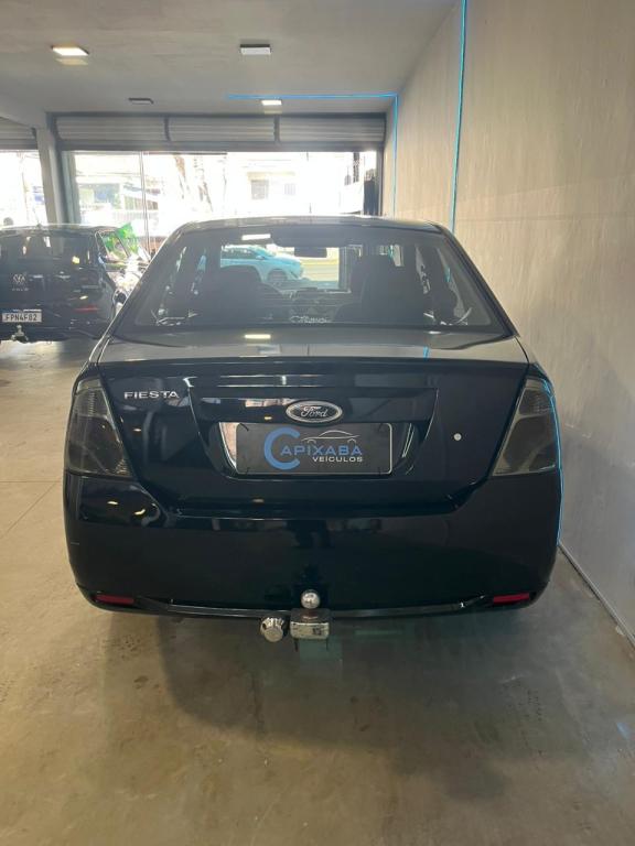 FORD Fiesta Sedan - Foto