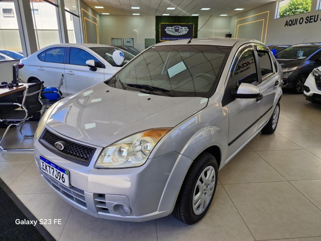 FORD Fiesta Sedan - Foto