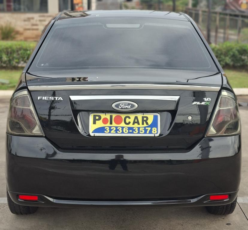 FORD Fiesta Sedan - Foto