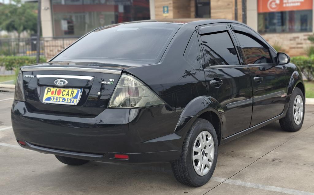 FORD Fiesta Sedan - Foto