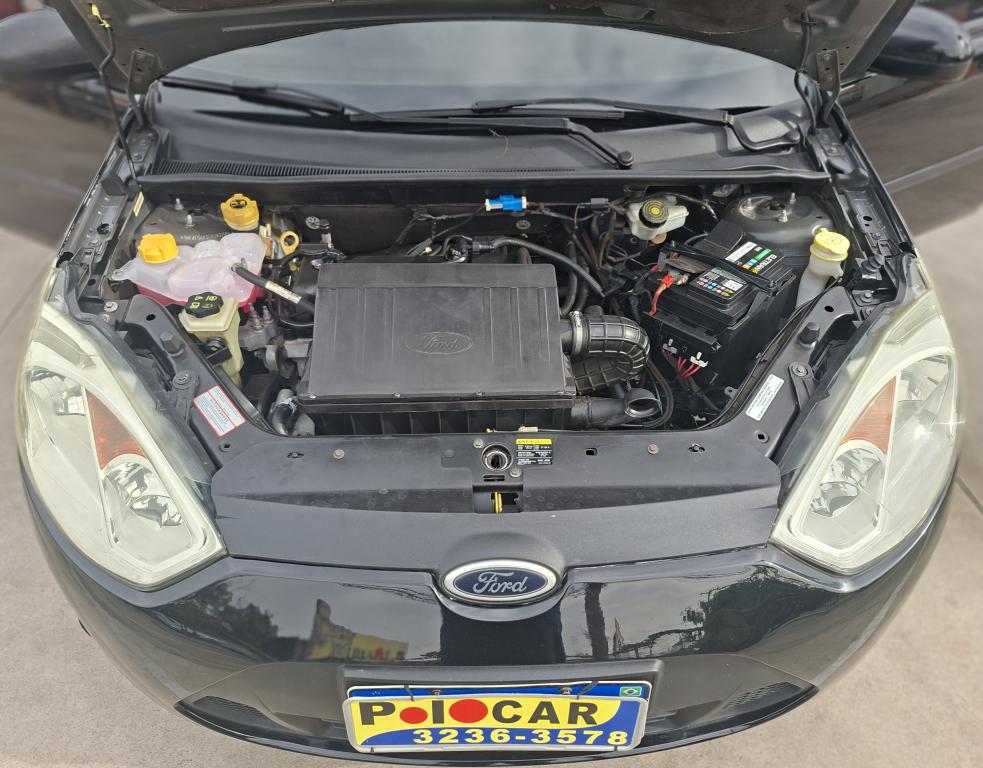 FORD Fiesta Sedan - Foto