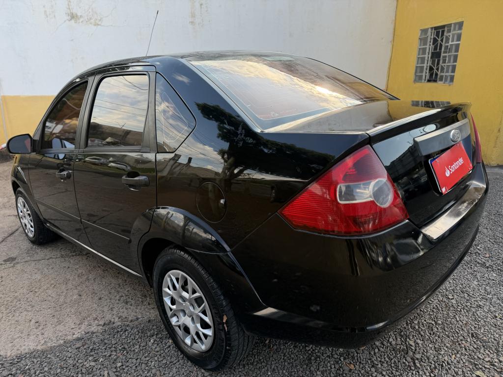 FORD Fiesta Sedan - Foto