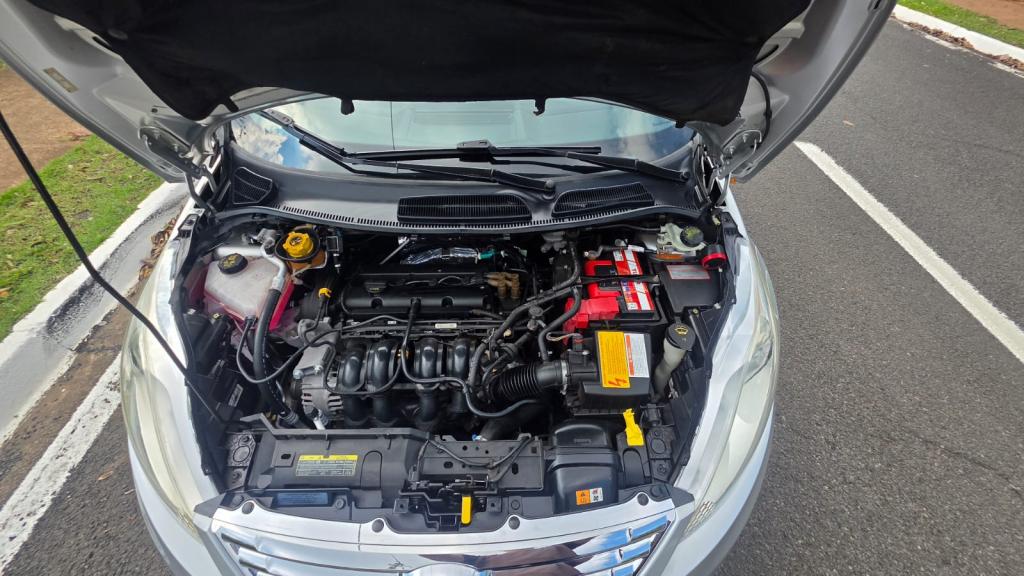 FORD Fiesta Sedan - Foto