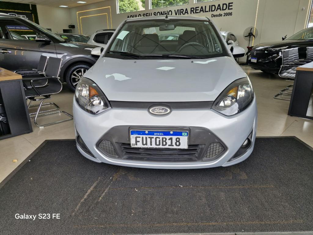 FORD Fiesta Sedan - Foto