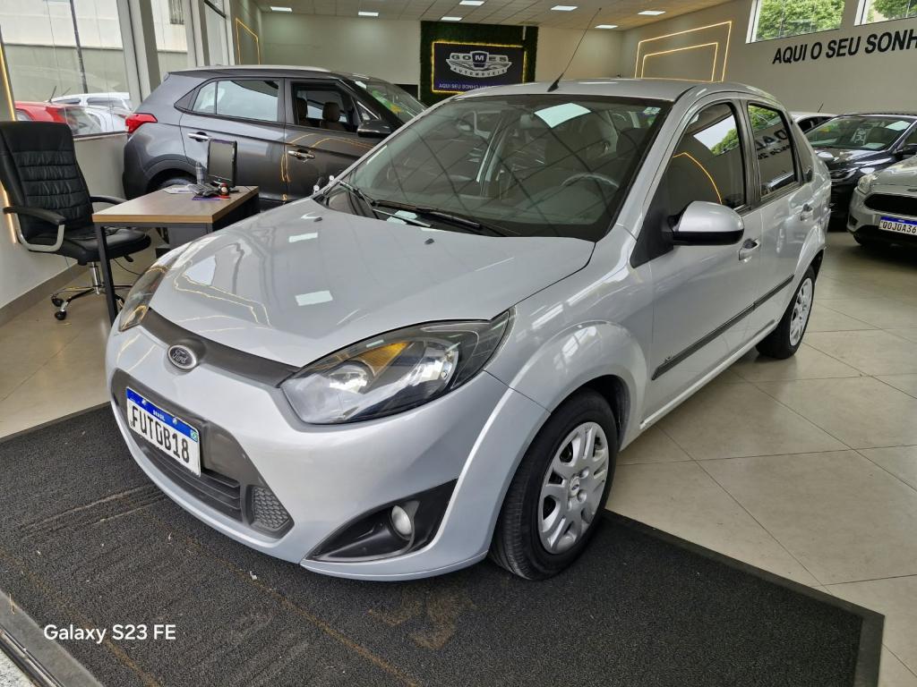 FORD Fiesta Sedan - Foto