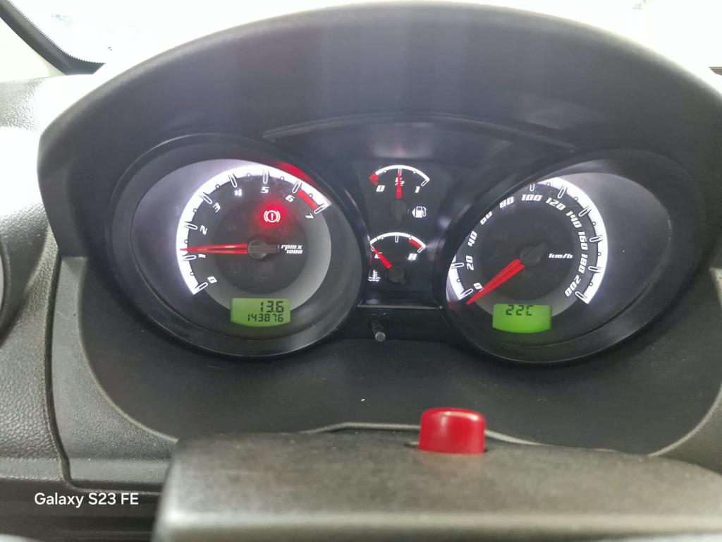 FORD Fiesta Sedan - Foto