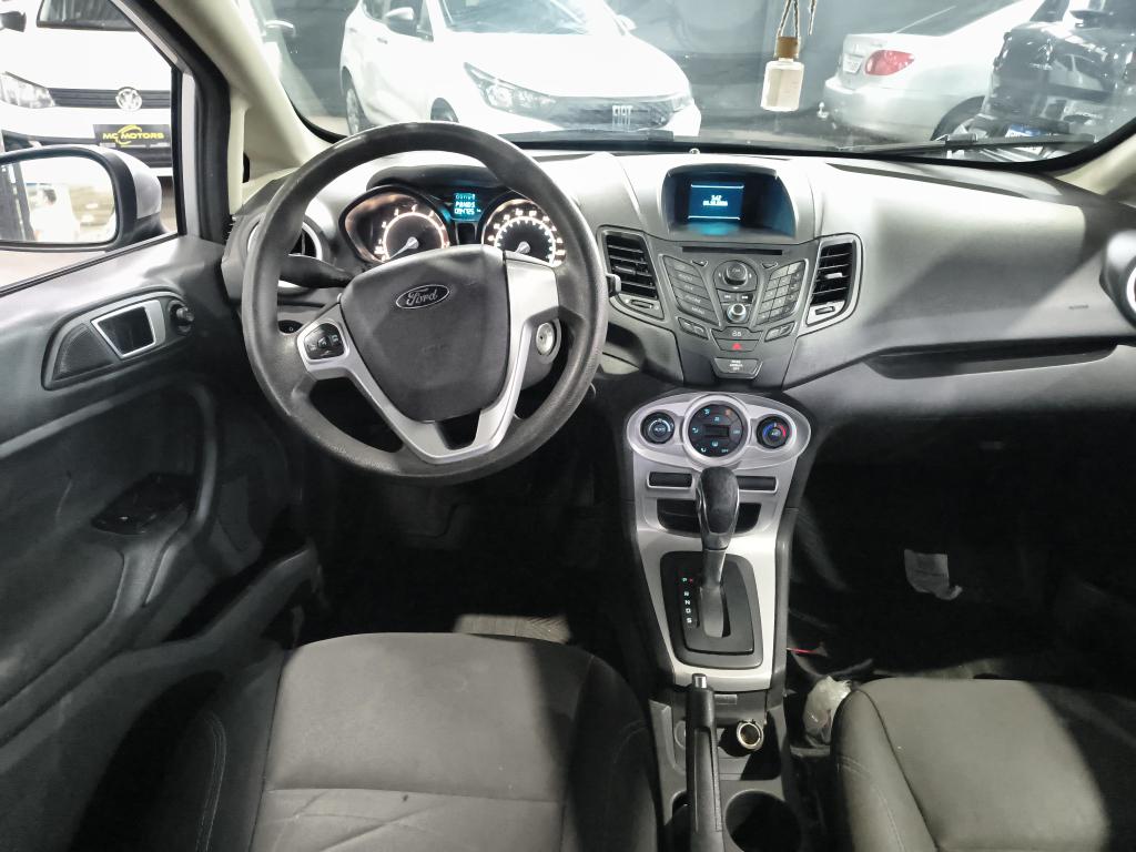 FORD Fiesta Sedan - Foto