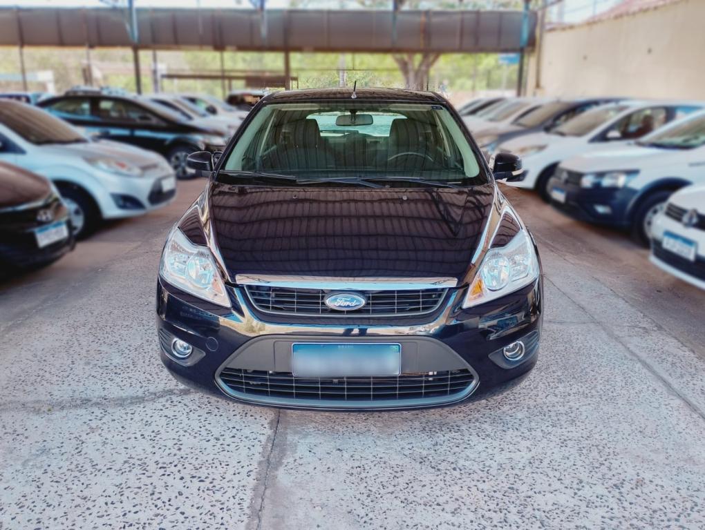 FORD Focus Hatch - Foto
