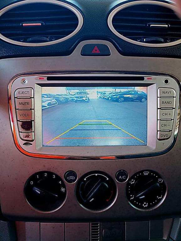 FORD Focus Hatch - Foto