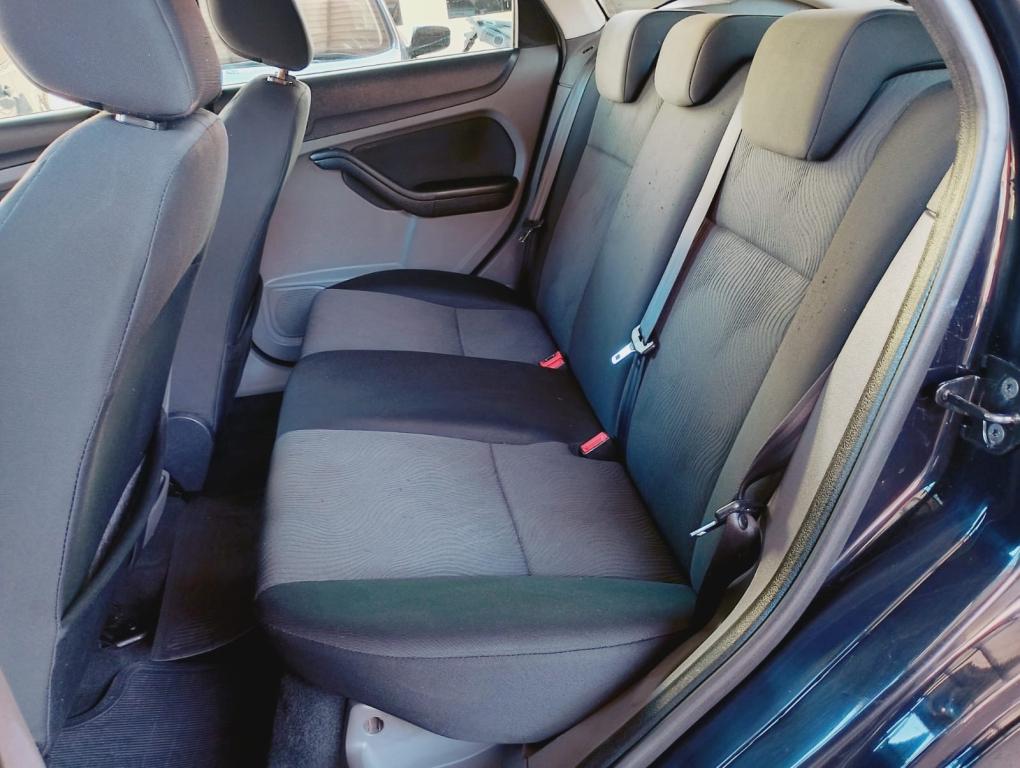 FORD Focus Hatch - Foto