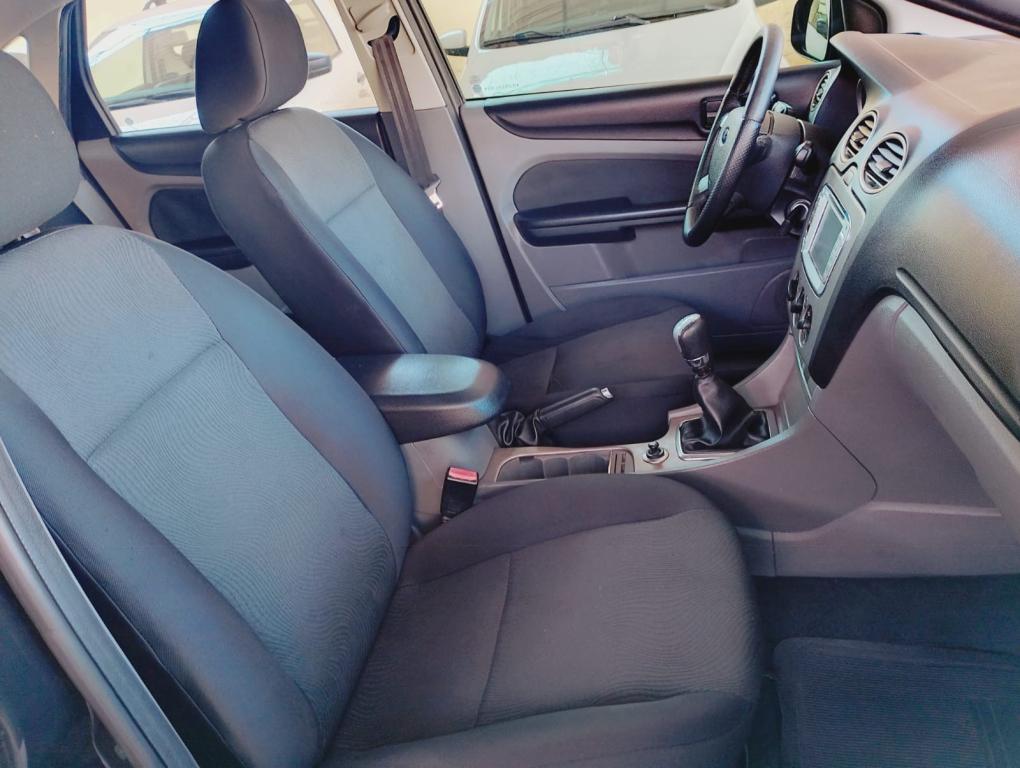 FORD Focus Hatch - Foto