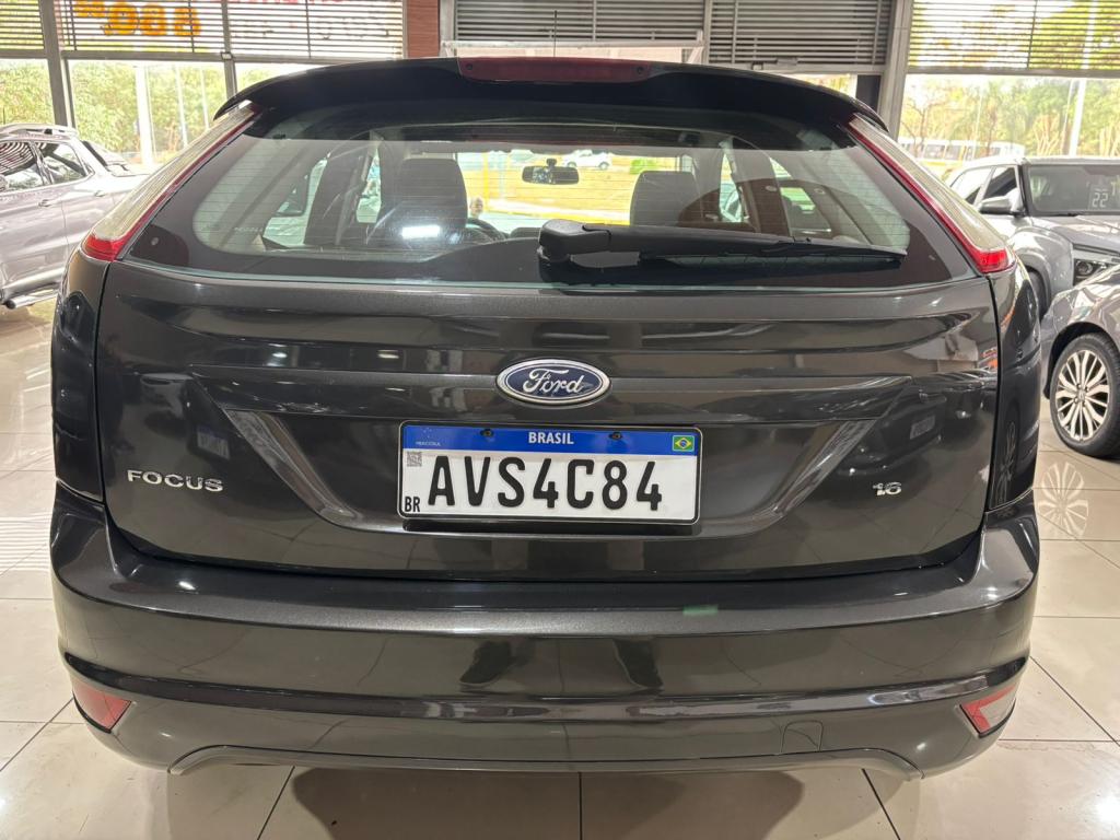 FORD Focus Hatch - Foto