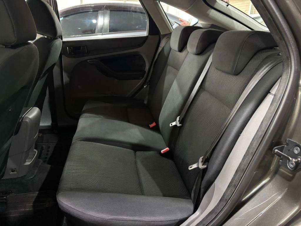 FORD Focus Hatch - Foto