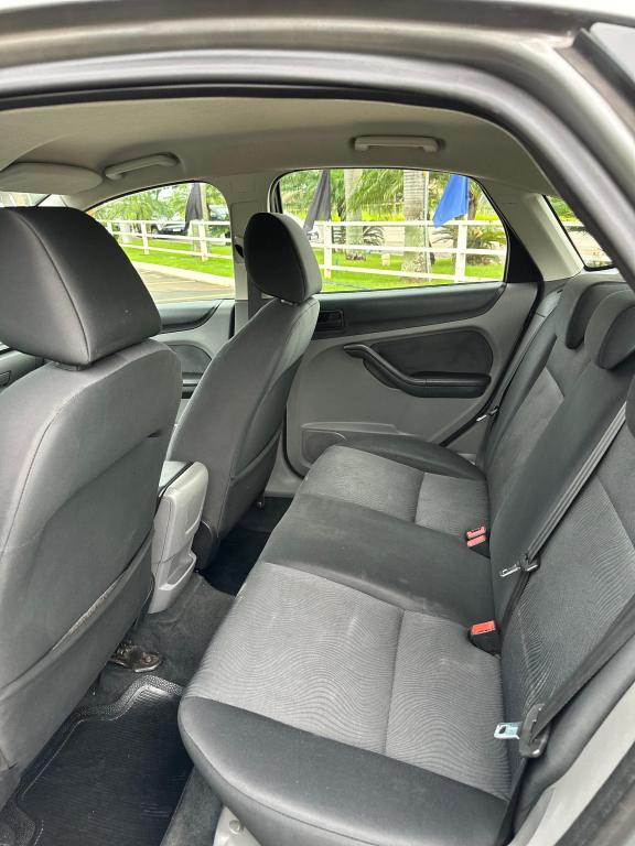 FORD Focus Hatch - Foto