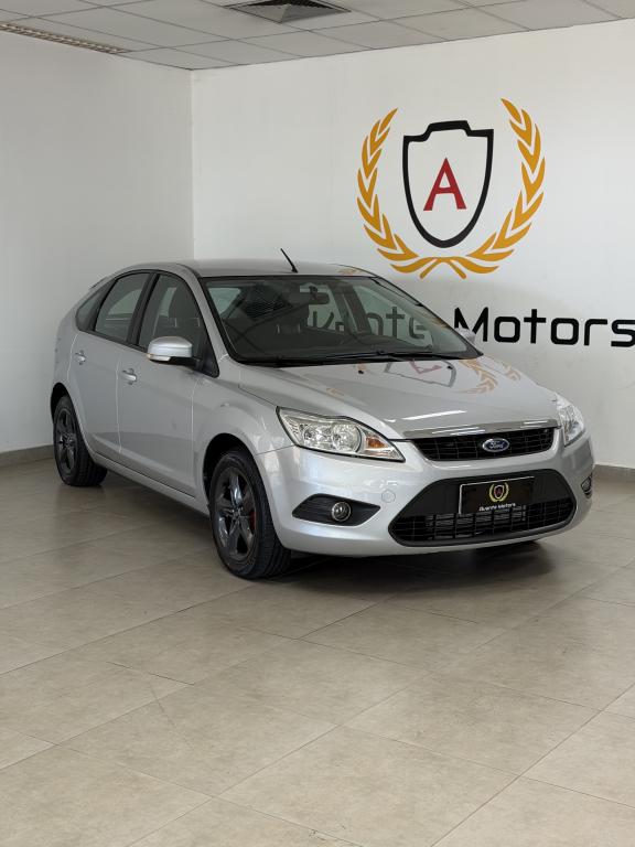 FORD Focus Hatch - Foto