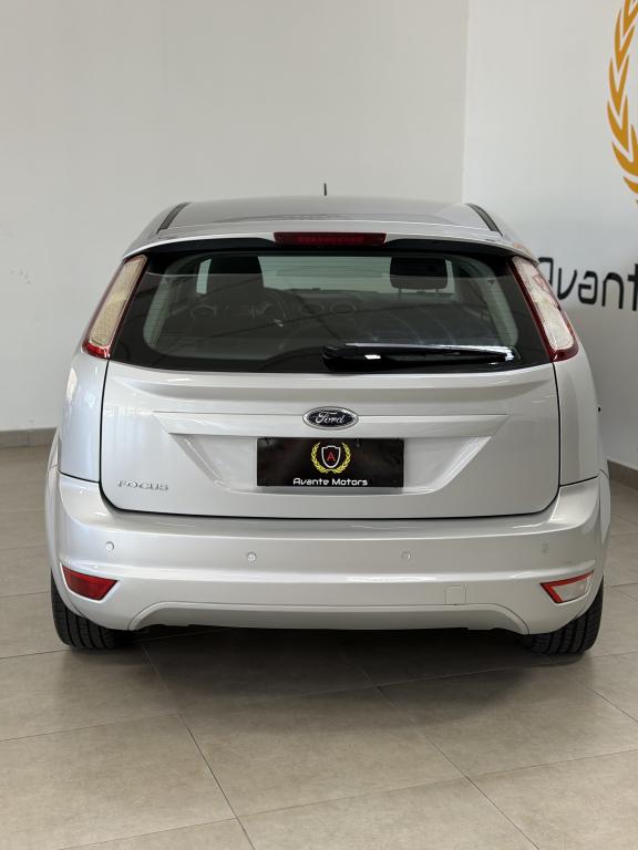 FORD Focus Hatch - Foto