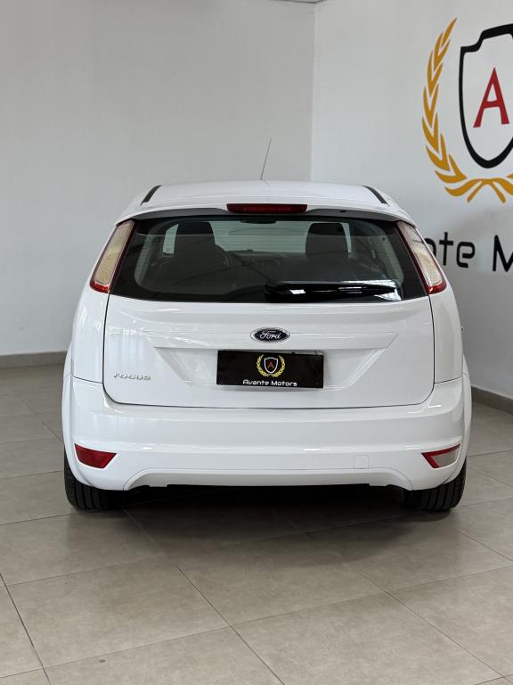 FORD Focus Hatch - Foto