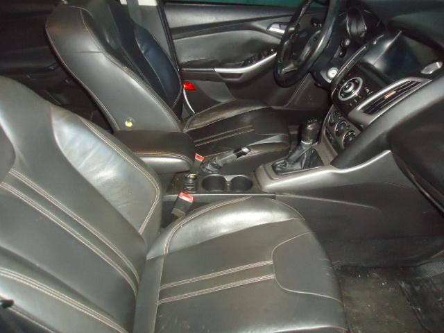 FORD Focus Hatch - Foto