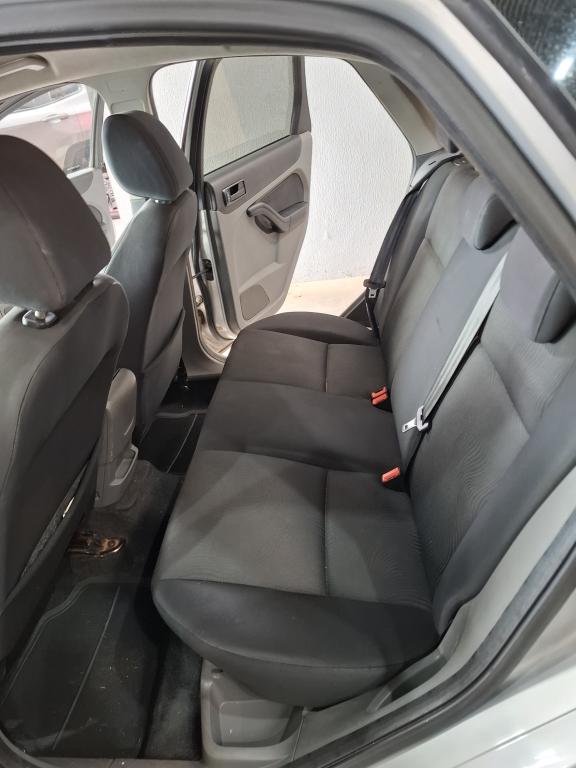 FORD Focus Hatch - Foto