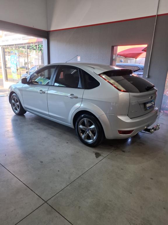 FORD Focus Hatch - Foto