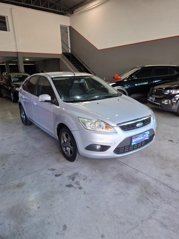 FORD Focus Hatch - Foto