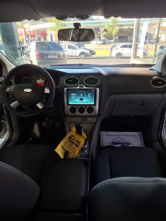 FORD Focus Hatch - Foto