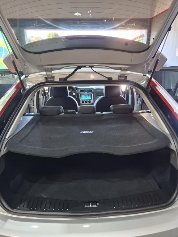 FORD Focus Hatch - Foto