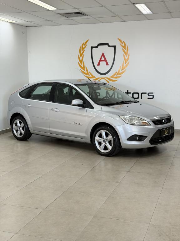 FORD Focus Hatch - Foto