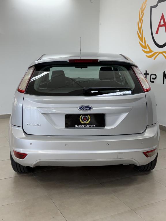 FORD Focus Hatch - Foto