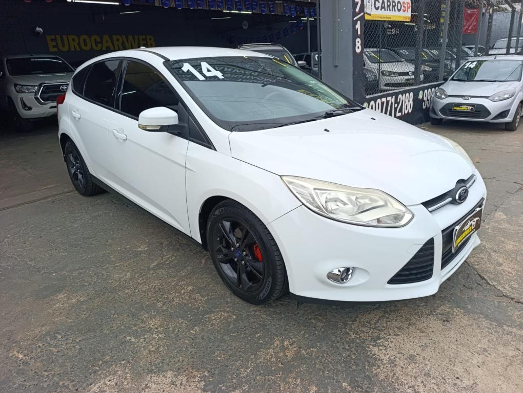 FORD Focus Hatch