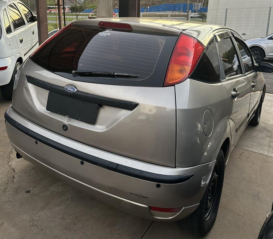 FORD Focus Hatch - Foto