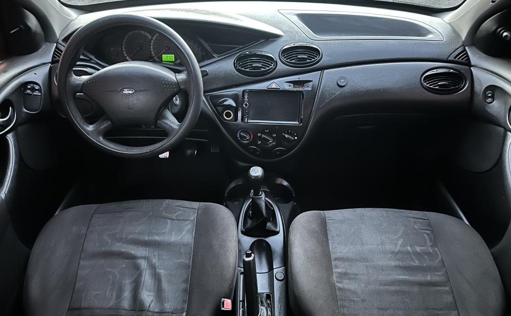 FORD Focus Hatch - Foto