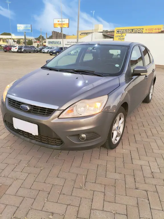 FORD Focus Hatch - Foto