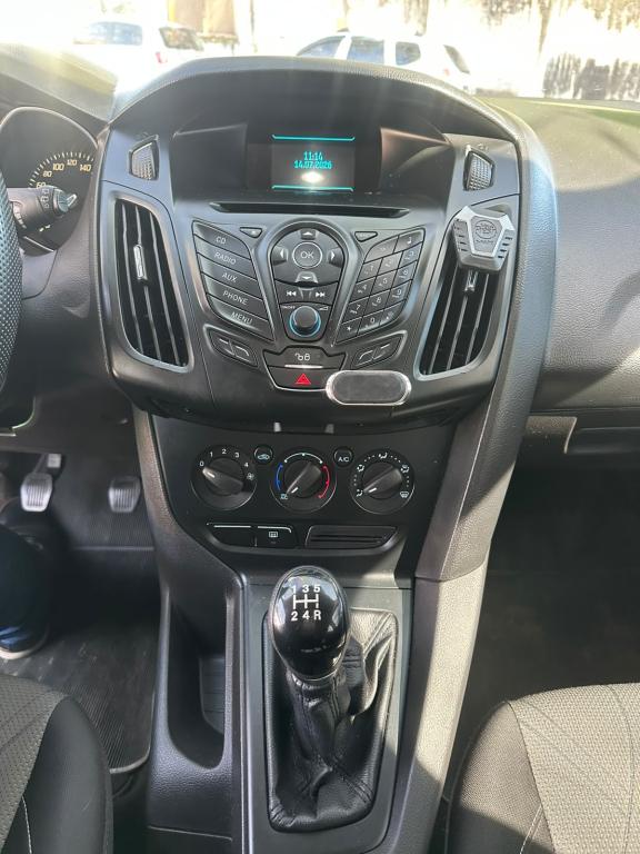 FORD Focus Hatch - Foto