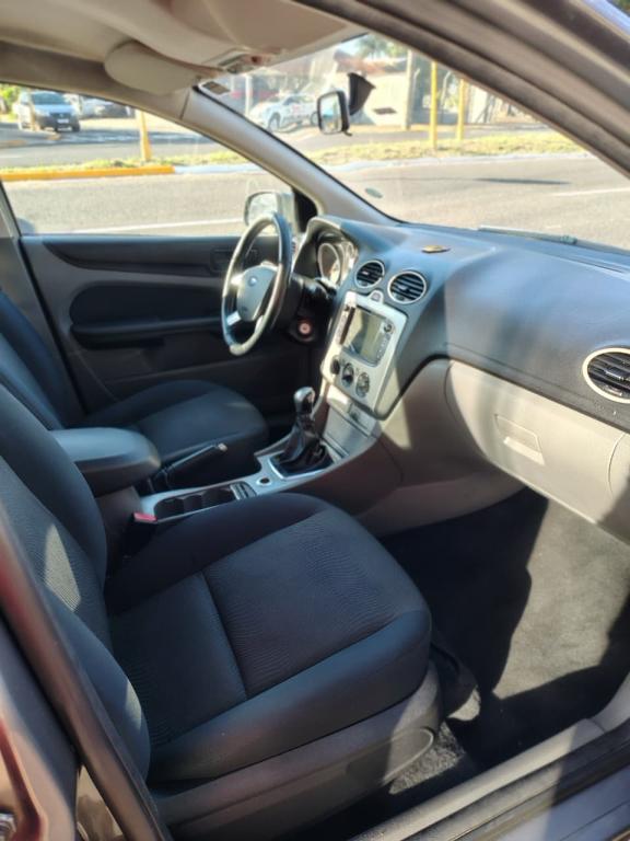 FORD Focus Hatch - Foto
