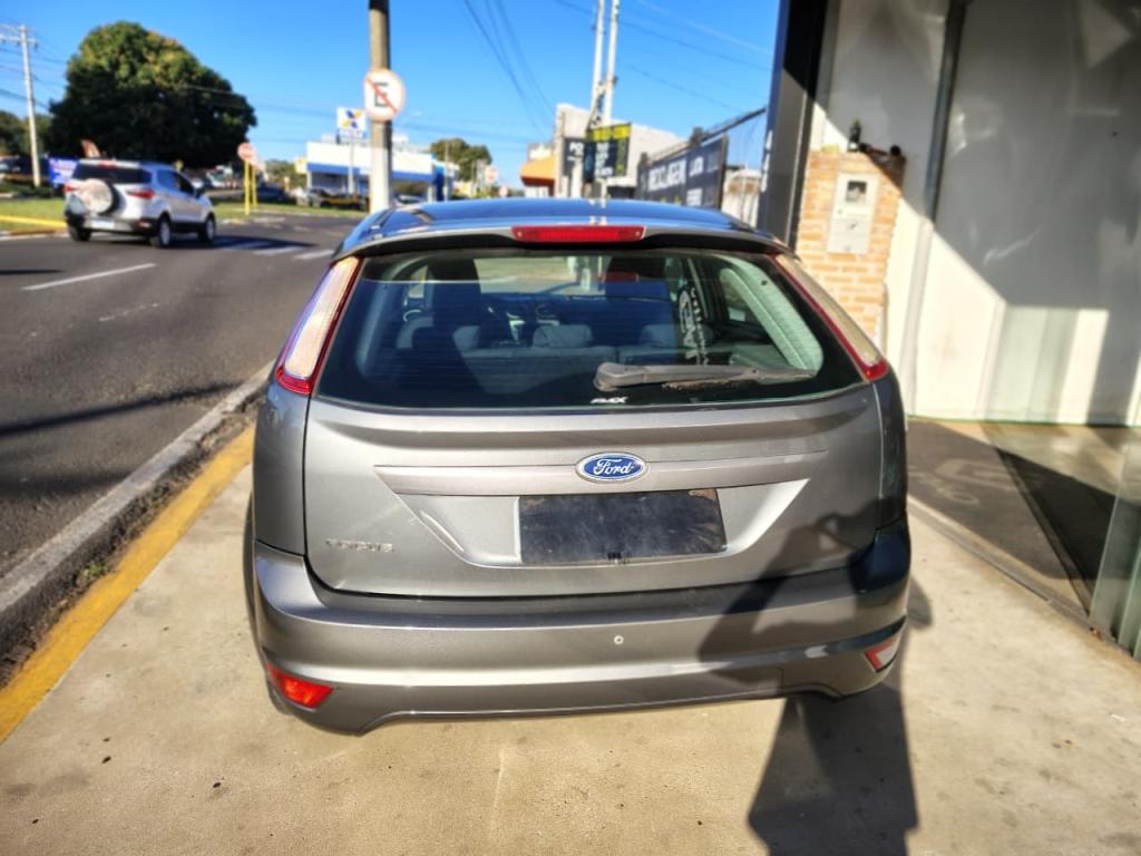 FORD Focus Hatch - Foto