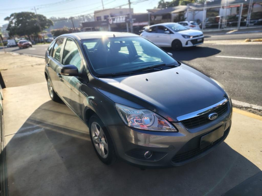 FORD Focus Hatch - Foto