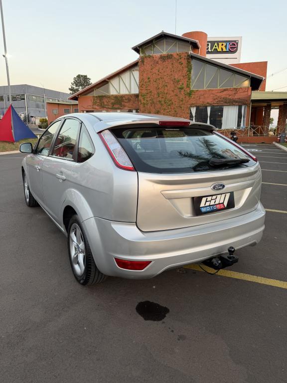 FORD Focus Hatch - Foto