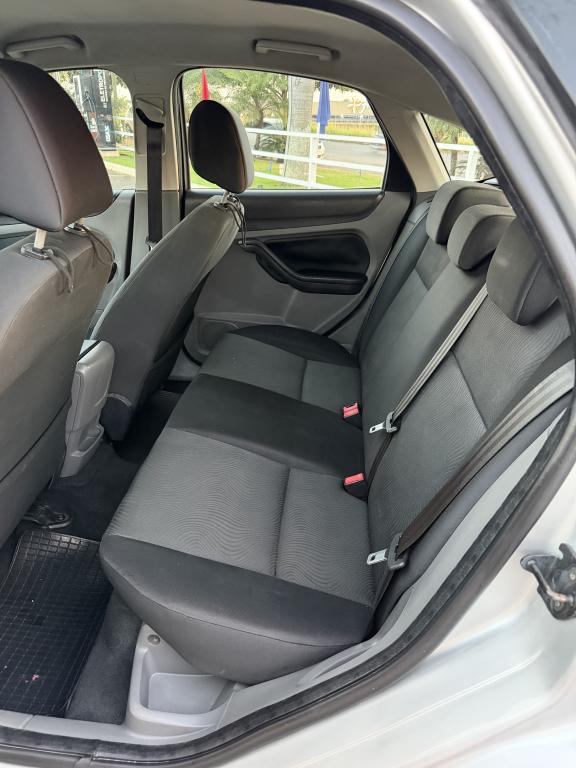FORD Focus Hatch - Foto