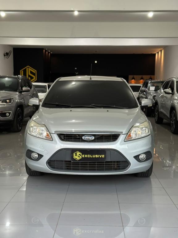 FORD Focus Hatch - Foto
