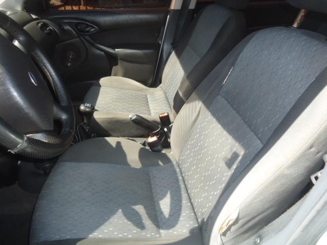 FORD Focus Hatch - Foto